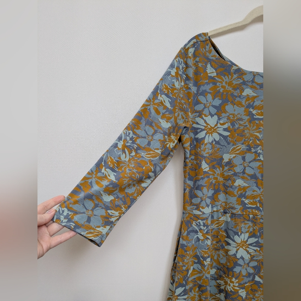 Pact Floral Scoop-Neck Midi Dress in Blue and Mustard - Picture 4 of 12